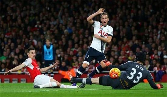 而此次揭幕 而此次揭幕